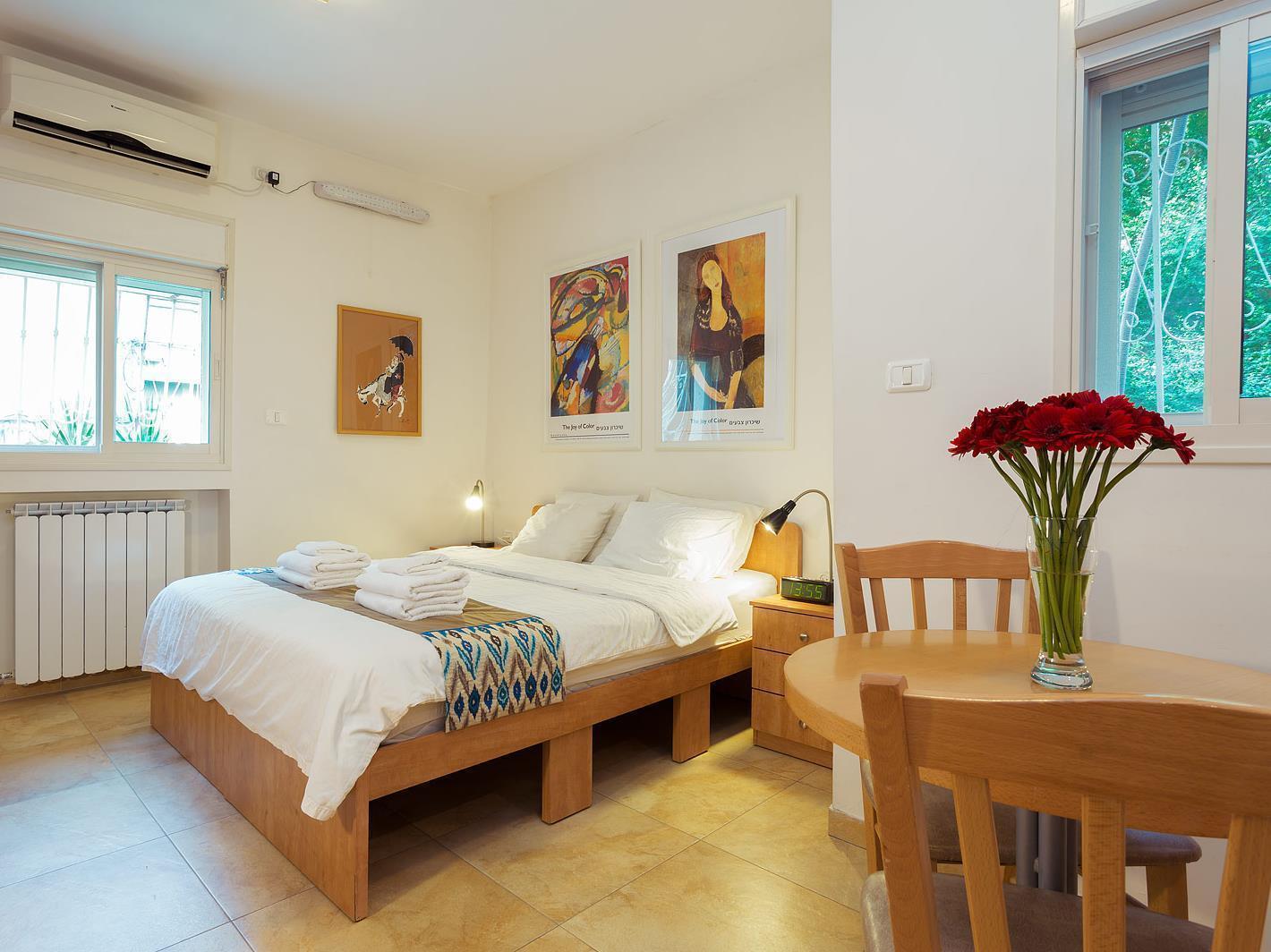Colony Suites Jerusalem - 3 Hananya Екстериор снимка
