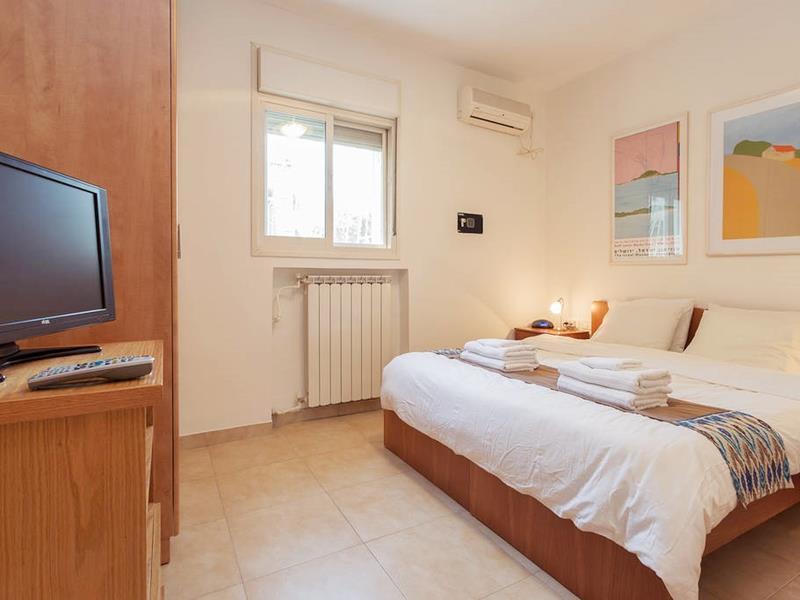 Colony Suites Jerusalem - 3 Hananya Екстериор снимка